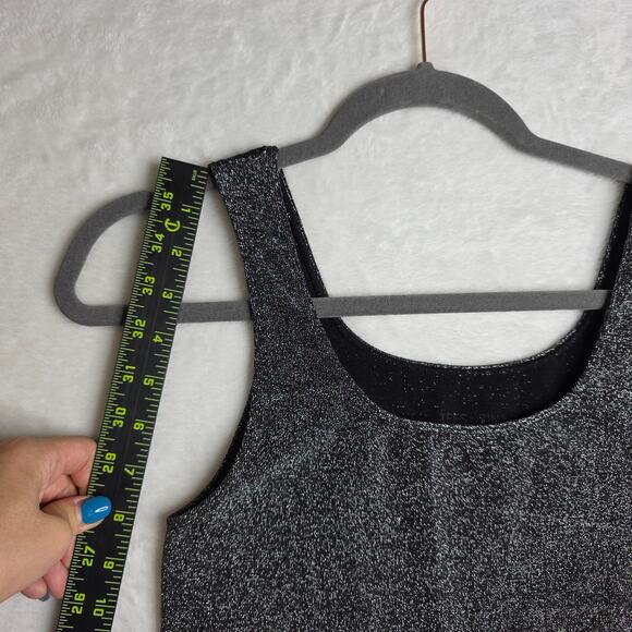Tees by Tina NWT Silver sparkling O/S top Stretchy Scoop Neck Tanktop Sexy Glam - Picture 9 of 10